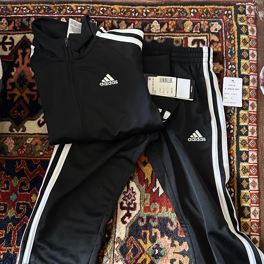 NWT Adidas Kids Track Suit 3T